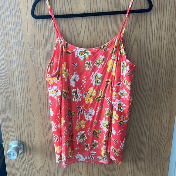 Loft Shirt - Picture 4 of 4